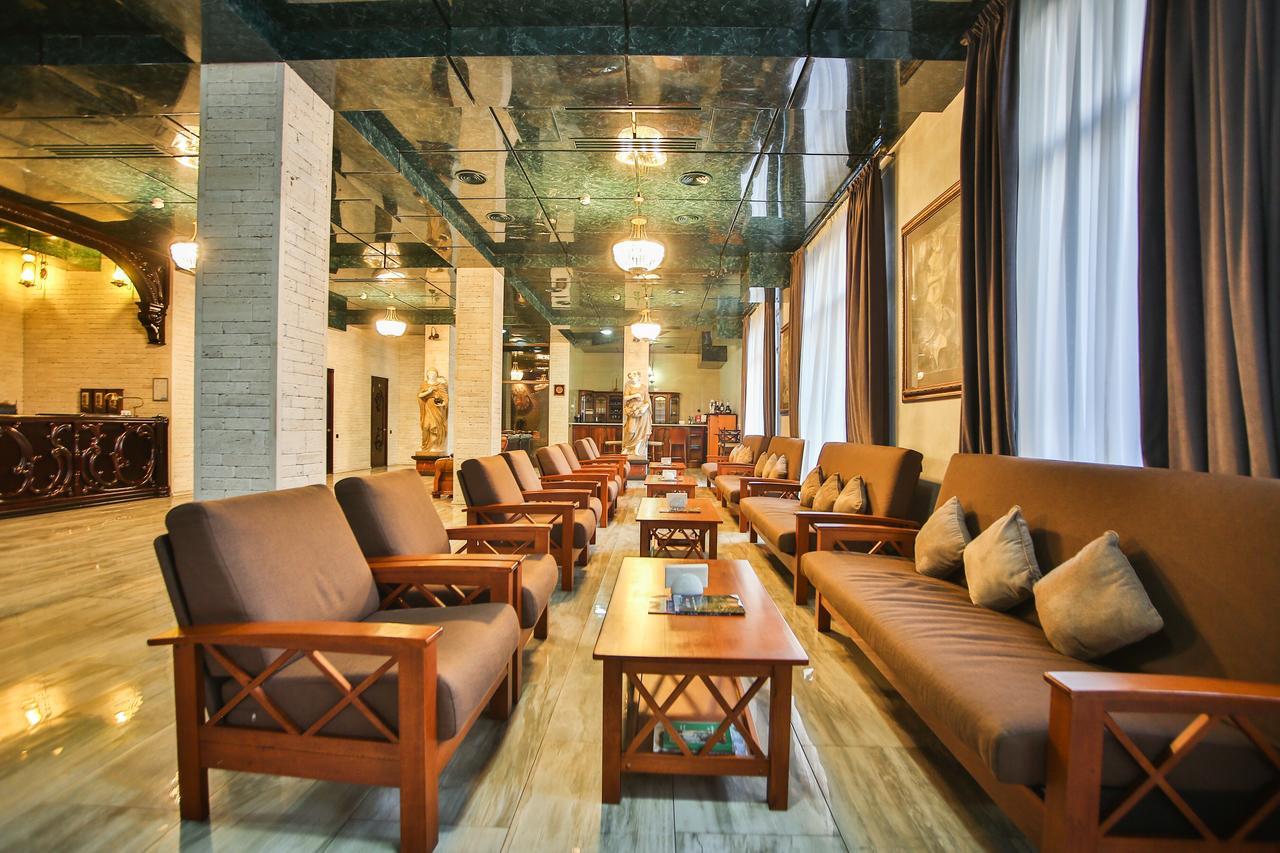 Hotel Wine Palace Tbilisi Exterior foto